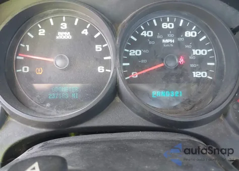 2010 Chevrolet Silverado 1500 Work Truck z USA, uszkodzony, nr VIN 1GCPKPEA7AZ200616